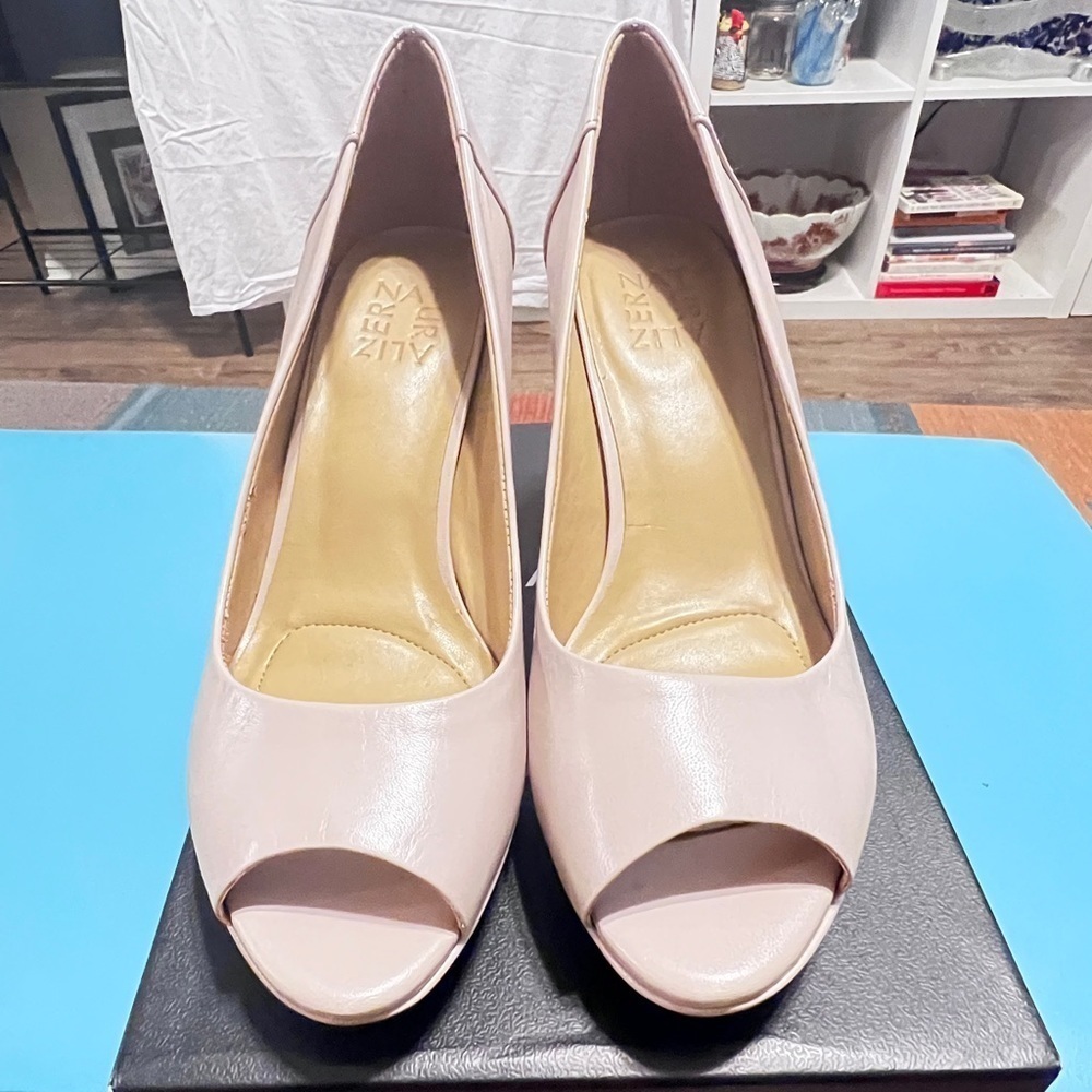 NATURALIZER Womens Nude Arch Support Amie Peep Toe Block Heel Slip On Pumps 9M‍‍ - Picture 2 of 13
